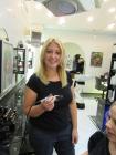 *Nina Lerchner:*<br />
Jeden Samstag f�r Sie da<br />
Friseurin seit 2002, Lehre im Salon Uranz( Salzburg) seit 2009 im Salon<br />
�Ich liebe es Menschen zu versch�nern und mit meiner Kreativit�t zu beeindrucken. Das Arbeiten in der Firma, mit den Kunden und Kolleginnen macht mir sehr viel Spa�.<br />
Ist jeden Samstag f�r Sie da.
